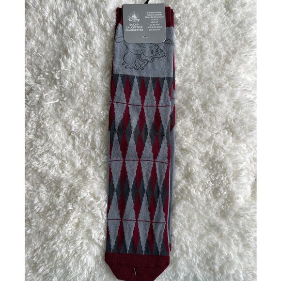 Disney Dumbo The Flying Elephant Crew Socks NEW Mens Size 6-12 - Picture 1 of 9